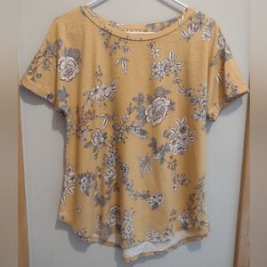 Maurices 24/7 T-shirt Size L